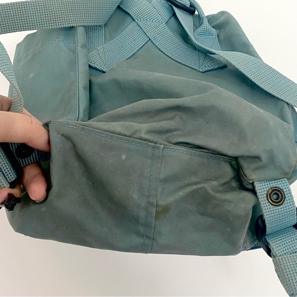 Fjallraven Kanken Mini Backpack - Picture 4 of 8